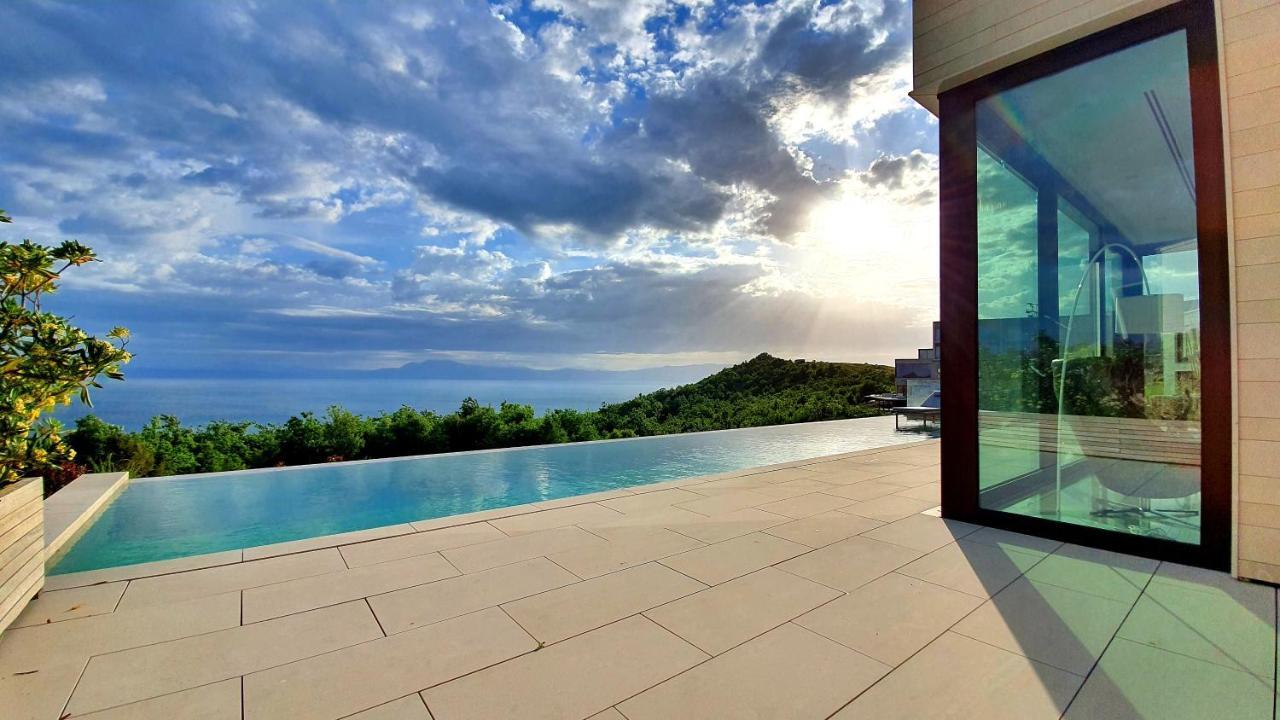 PRIVÉ Infinity Villa Durrës Exterior foto